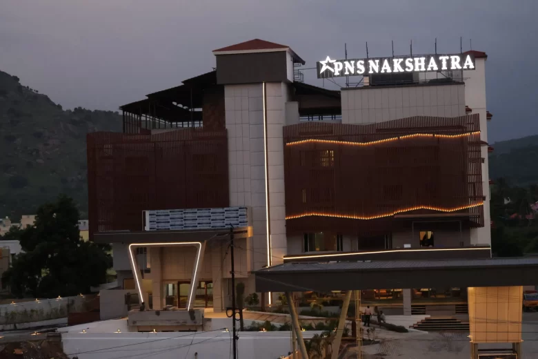 What makes a hotel the best choice in Vellore?